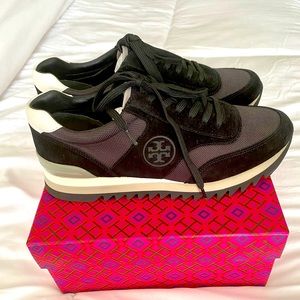 Tory Burch durable nylon and suede sneaker with sawtooth designed sneakers